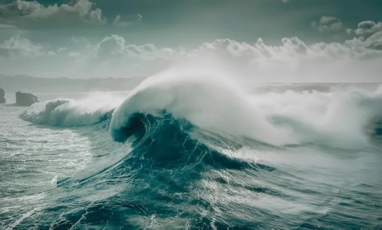 حالة الطقس اليوم: عواصف ترابية ورياح شديدة في السعودية