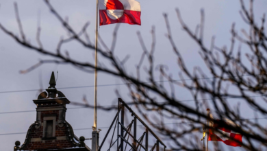 ماكرون يحذر من عواقب انتهاك سيادة غرينلاند والدنمارك