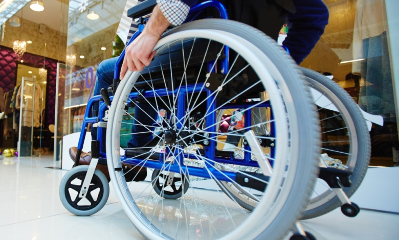 ضوابط مراكز ذوي الإعاقة الجديدة: سعودة القيادة وشرط النزاهة