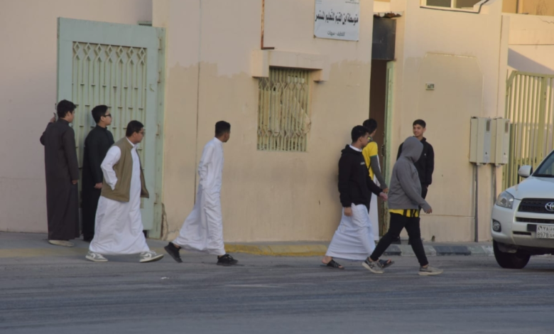 عودة الطلاب للمدارس: رصد الغياب عبر نظام نور وتطبيق لائحة السلوك