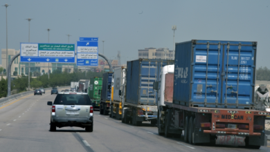 مركز لوجستي بمطار الملك فهد لإنهاء تكدس الشاحنات