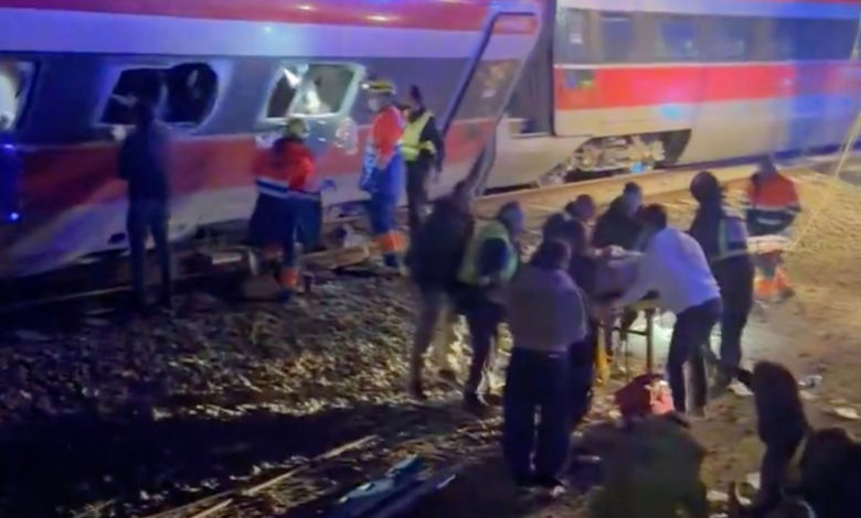 ارتفاع قتلى تصادم قطارين في إسبانيا إلى 39 وتفاصيل الكارثة