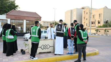 مبادرة واجهتنا خضراء: 33 متطوعاً يجملون شارع الفتح بالقطيف