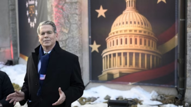 بيسنت يحذر أوروبا من رسوم مضادة بسبب أزمة جرينلاند