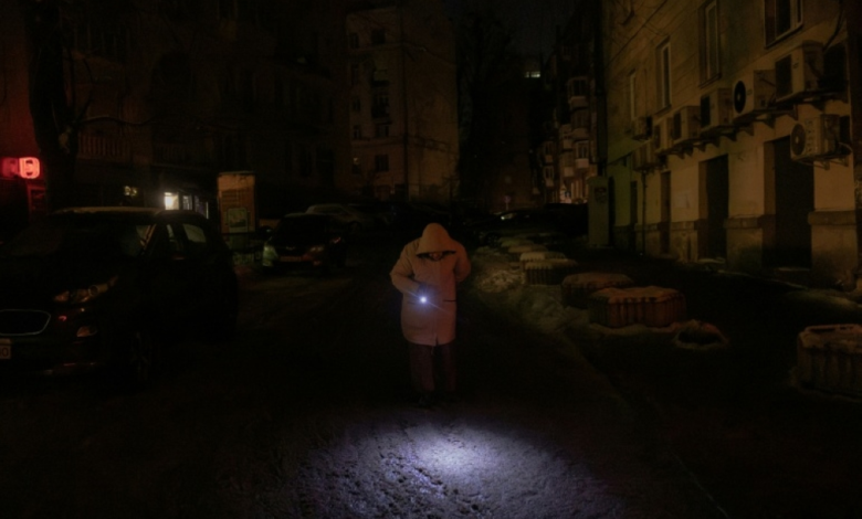 600,000 displaced from Kyiv amid Russian targeting of energy facilities
