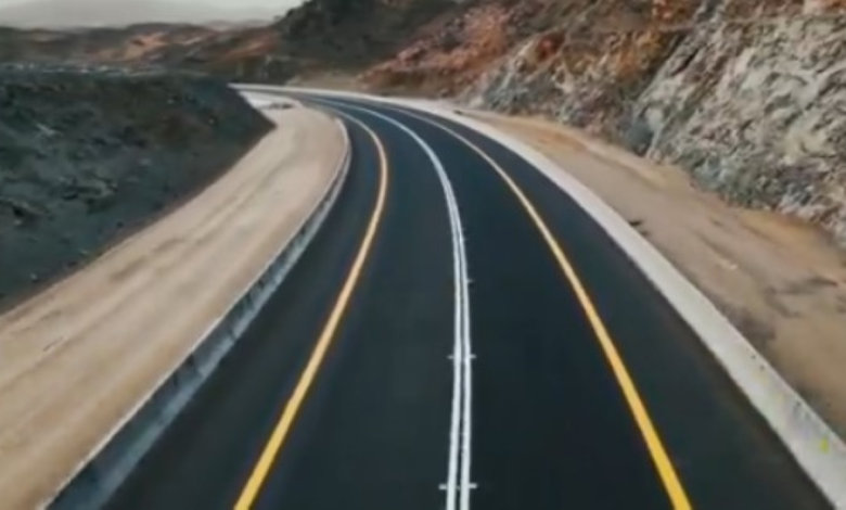 السعودية 2025: خفض وفيات الطرق 60% وتقنيات بيئية عالمية