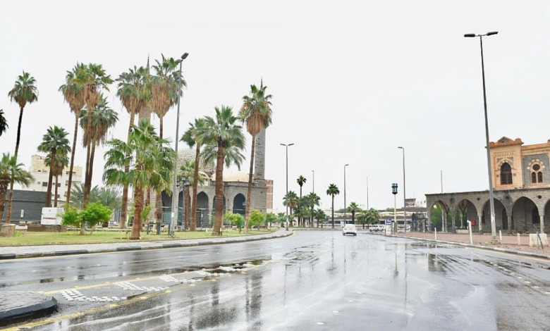 طقس المدينة المنورة اليوم: أمطار غزيرة وتحذيرات الأرصاد