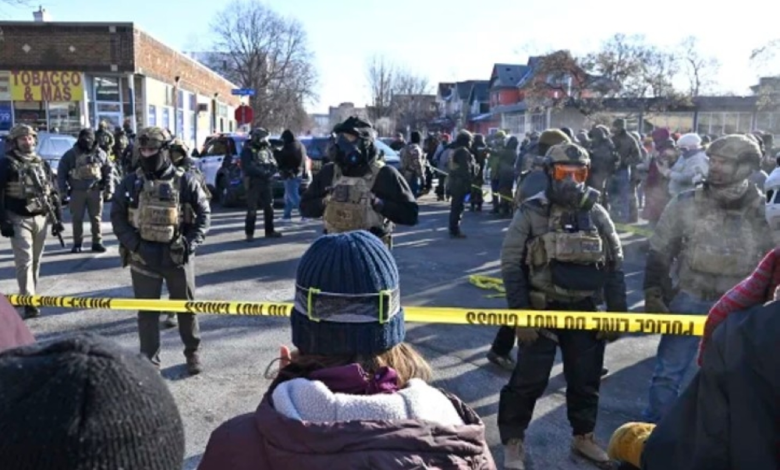 مقتل شخص برصاص فيدرالي في مينيابوليس يثير غضب حاكم الولاية