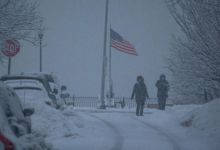 عاصفة شتوية تضرب أمريكا: انقطاع الكهرباء وإلغاء آلاف الرحلات