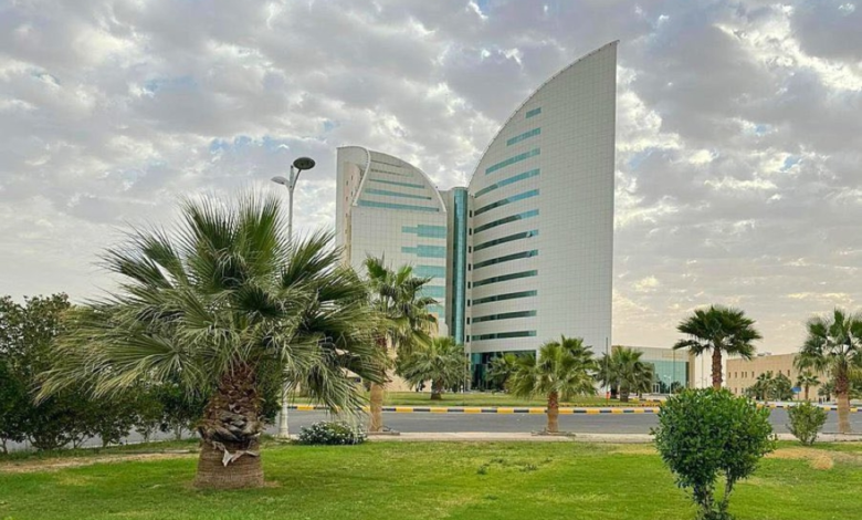 تعليق الدراسة في نجران غداً الاثنين لسوء الأحوال الجوية