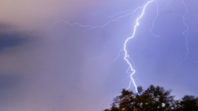 صاعقة برق في البرازيل تصيب 30 شخصاً بينهم حالات حرجة