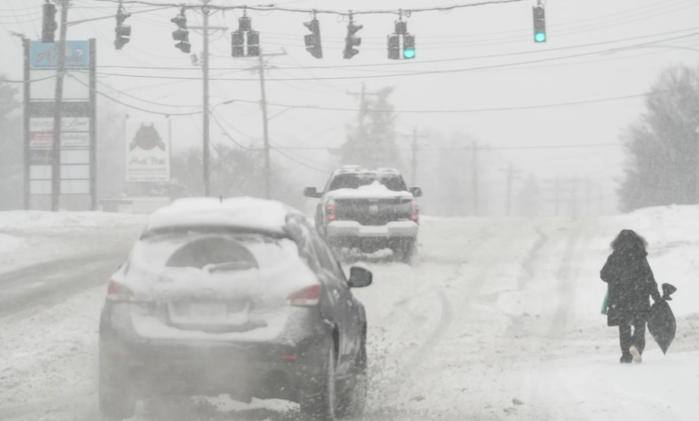 عاصفة قطبية تضرب أمريكا: 21 قتيلاً وانقطاع الكهرباء