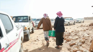 الملك سلمان للإغاثة يوزع 2150 سلة غذائية في حضرموت