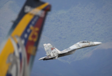 ترامب يأمر بفتح المجال الجوي الفنزويلي بعد اعتقال مادورو