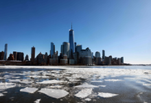 عاصفة ثلجية تضرب أمريكا: أكثر من 100 قتيل وتأجيل مهام ناسا