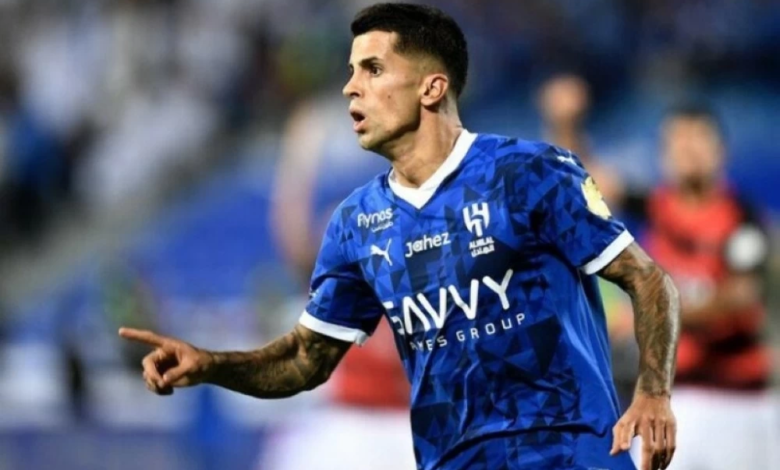 إنتر ميلان يفاوض الهلال لضم جواو كانسيلو قبل قمة نابولي