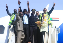 هبوط أول طائرة في مطار الخرطوم بعد 3 سنوات من الحرب