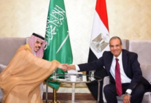 تنسيق سعودي مصري لاحتواء التوتر في المنطقة