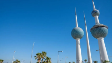 الكويت: تعيين عمر العمر وزيراً للإعلام بالوكالة وقبول استقالة بوفتين