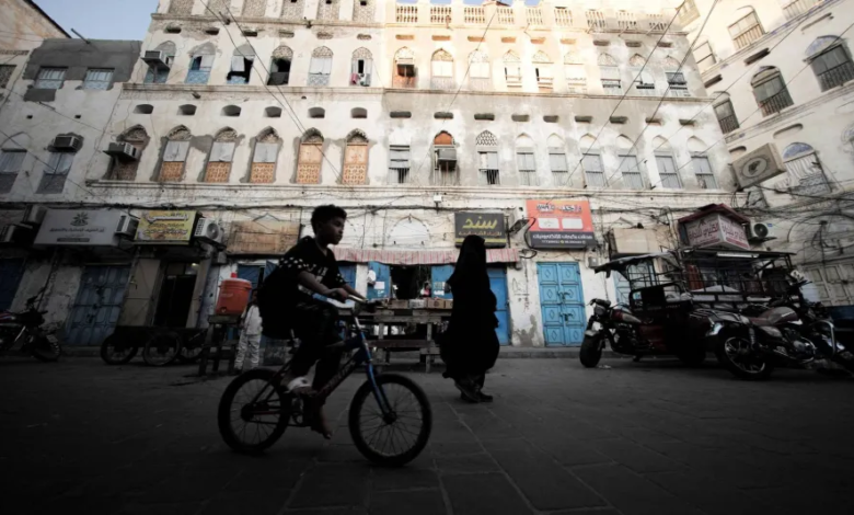 Fire at a shopping center in Marib: One dead and 13 injured in Yemen