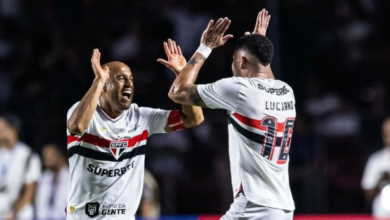 Sao Paulo defeats Santos 2-0 in the Brazilian league