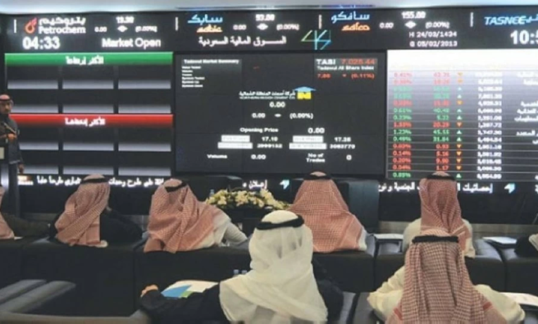 Saudi stock market declines: Index loses 214 points, trading volume reaches 4.4 billion