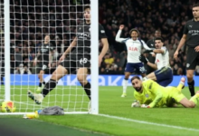 Manchester City draw 2-2 with Tottenham in the English Premier League