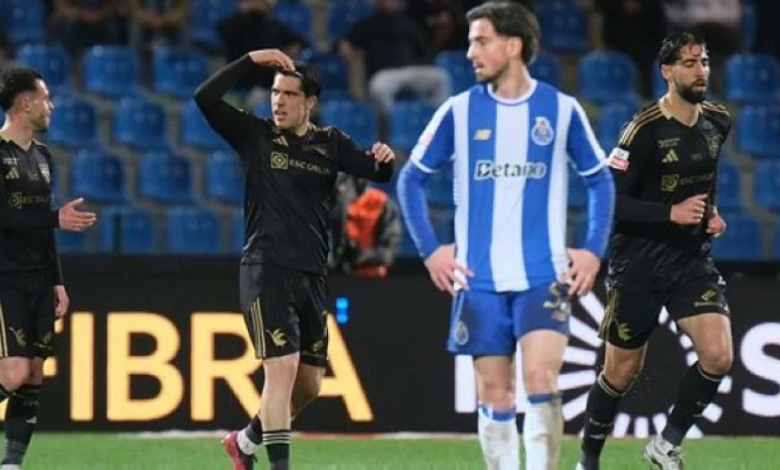 كاسابيا يهزم بورتو 2-1 في الدوري البرتغالي: فوز تاريخي