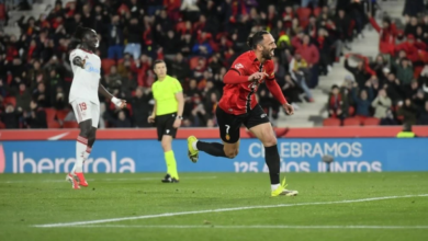 مايوركا يسحق إشبيلية 4-1 ويشعل صراع البقاء في الليغا