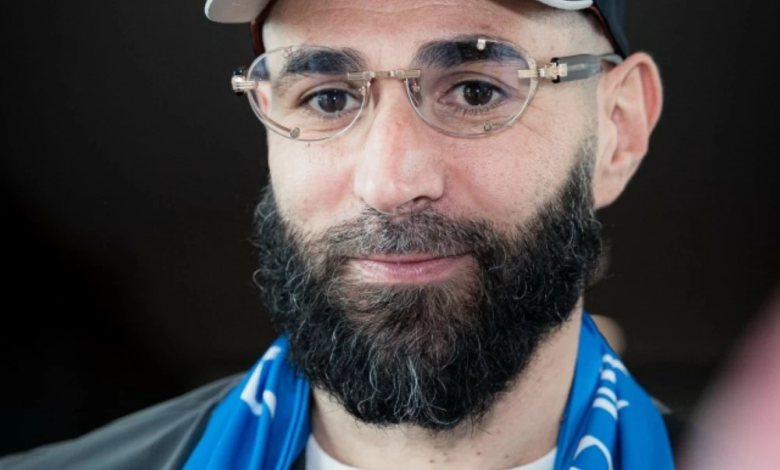 بنزيما يوجه رسالة لجماهير الهلال بعد وصوله للرياض - فيديو