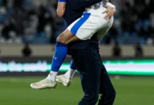 الهلال يهزم الأخدود 6-0 في دوري روشن: هاتريك بنزيما وتألق سالم