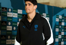 إصابة ياسين بونو في الكتف: هل يغيب عن لقاء الهلال وشباب الأهلي؟