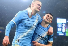 مانشستر سيتي يهزم فولهام 3-0 ويلاحق أرسنال في الدوري الإنجليزي