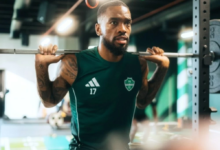 الهلال والأهلي في دوري أبطال آسيا للنخبة: تحضيرات خيسوس ويايسله