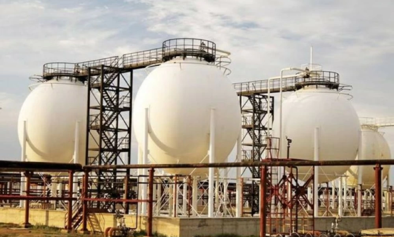 US natural gas prices fell 8% due to warm weather