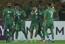 Al-Ahli defeats Shabab Al-Ahli 4-3 and snatches second place in the AFC Champions League