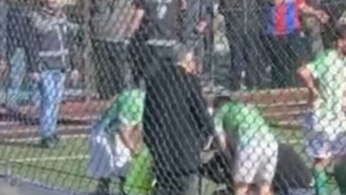 تهديد حكم إيطالي بالقتل ومشجع يرمي سكوتر في تركيا