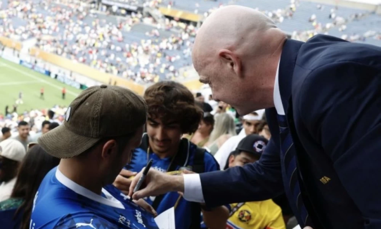 Infantino supports Vinicius and condemns racism in the Real Madrid match