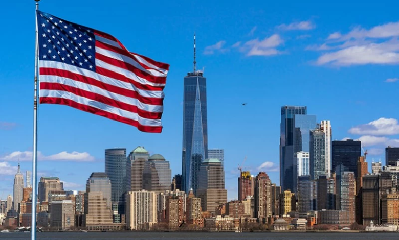 US trade deficit 2025: Record figures and economic challenges