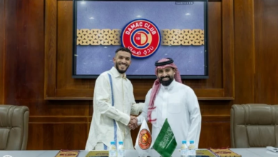 ضمك يجدد عقد عبد القادر بدران: تفاصيل بقاء صخرة الدفاع الجزائري