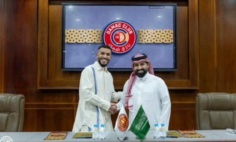 ضمك يجدد عقد عبد القادر بدران: تفاصيل بقاء صخرة الدفاع الجزائري