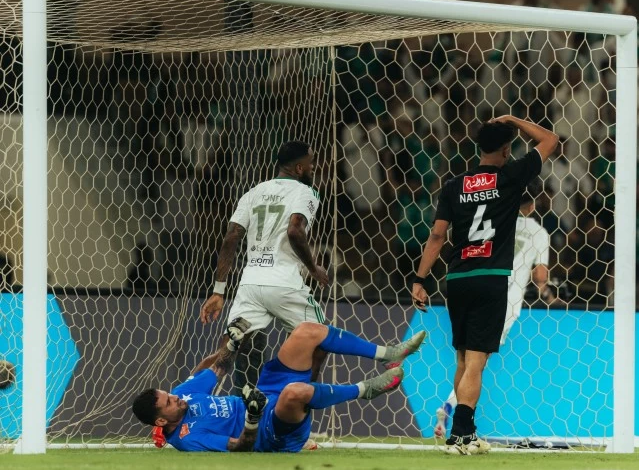 هاتريك إيفان توني مع الأهلي: ريمونتادا بعد إهدار ركلة جزاء