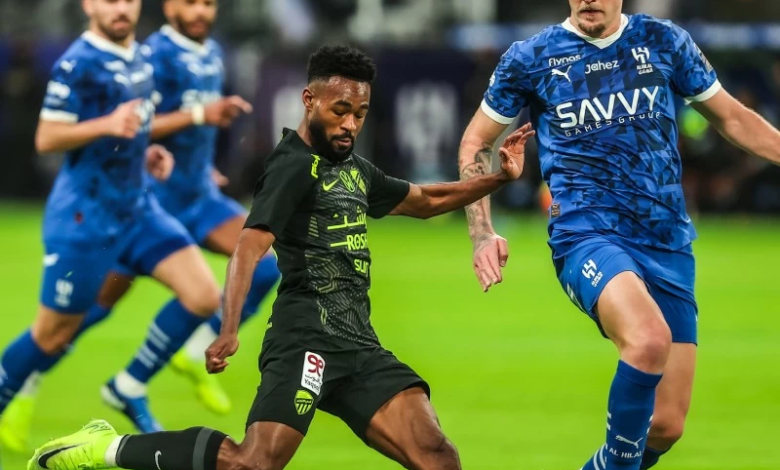 كلاسيكو الهلال والاتحاد: صراع نفسي وتكتيكي في دوري روشن