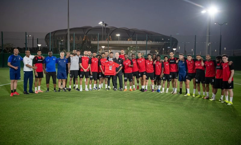 حاتم خيمي يكسر الحظر الطبي لدعم الوحدة أمام البكيرية