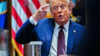 ترمب يرفع الرسوم الجمركية إلى 15% ويشعل مخاوف حرب تجارية