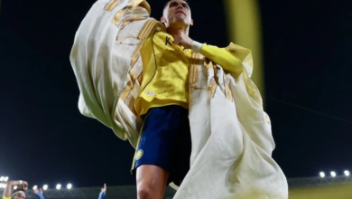 رونالدو يحتفل بالبشت السعودي في يوم التأسيس: لقطة تاريخية