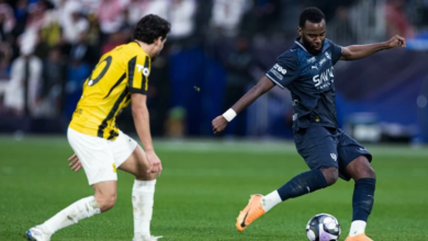 تحليل تحكيمي لكلاسيكو الهلال والاتحاد: هل ظُلم العميد؟