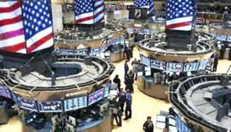 هبوط الأسهم الأمريكية: داو جونز يخسر 653 نقطة بسبب الرسوم