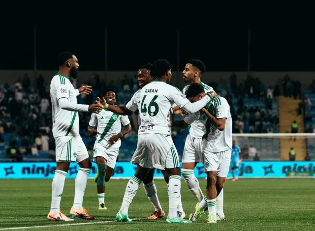 الأهلي يخطف صدارة دوري روشن بفضل سياسة التدوير ليايسله