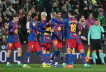 برشلونة ضد فياريال.. موعد المباراة وصراع صدارة الليغا